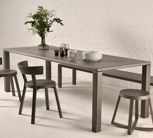 table contemporaine