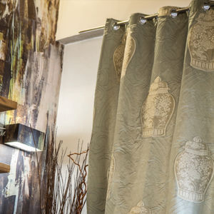 tissu pour rideaux / à motif / brodé