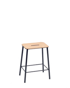 tabouret de bar de style industriel