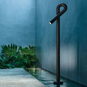 lampe sur pied
