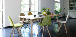 table contemporaine
