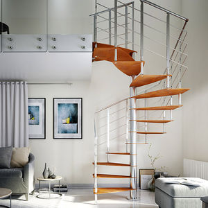 escalier marche en métal