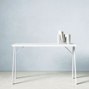 bureau sur pied