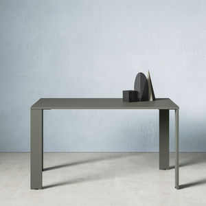 bureau sur pied