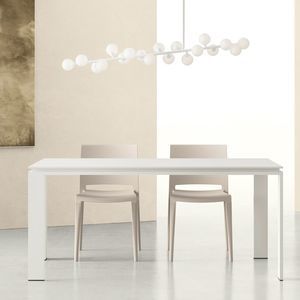 table contemporaine