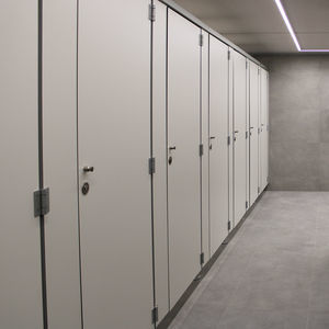 cabine sanitaire pour toilette