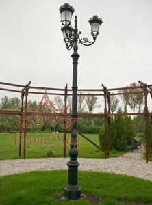 lampadaire urbain