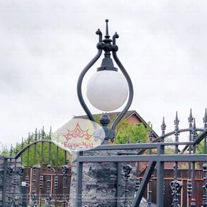 lanterne en fonte