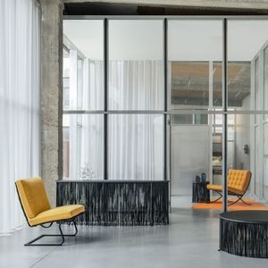 table contemporaine 1