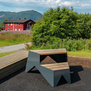 banc public contemporain 1