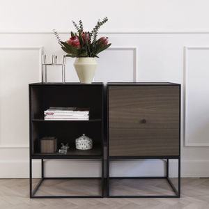 étagère basse / contemporaine / en MDF / en plaqué bois