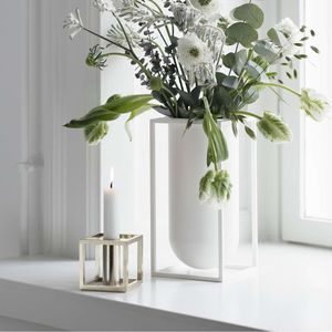 vase contemporain