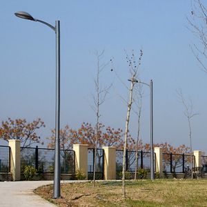 console pour lampadaire urbain en aluminium