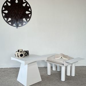 table d'appoint contemporaine