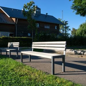 banc public contemporain