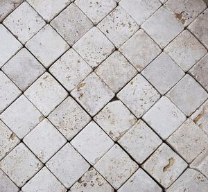 pavé en pierre naturelle