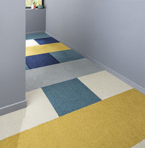 moquette en dalles 1