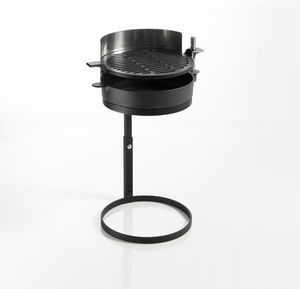 barbecue à bois / sur pied / en fonte