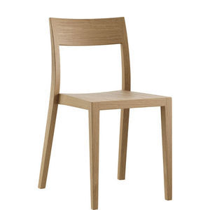 chaise de restaurant contemporaine