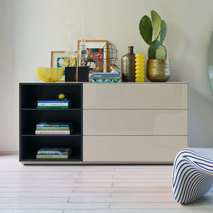 buffet contemporain / en bois