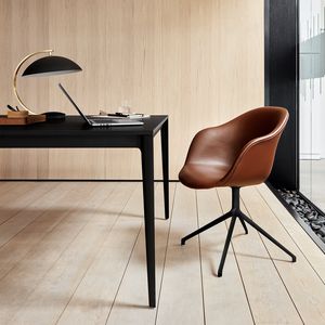 chaise visiteur design scandinave