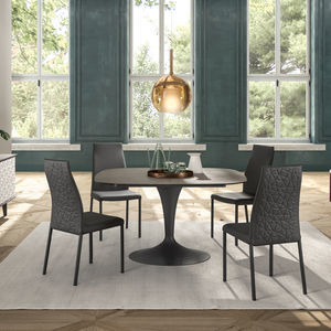 chaise contemporaine