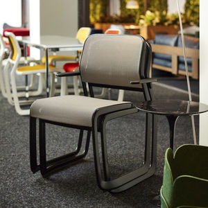chaise contemporaine