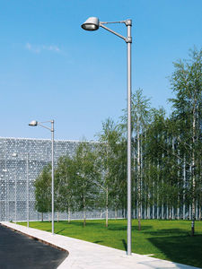 console pour lampadaire urbain