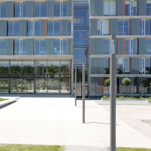 colonne lumineuse contemporaine