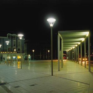 lampadaire urbain