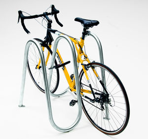range-vélo au sol 1
