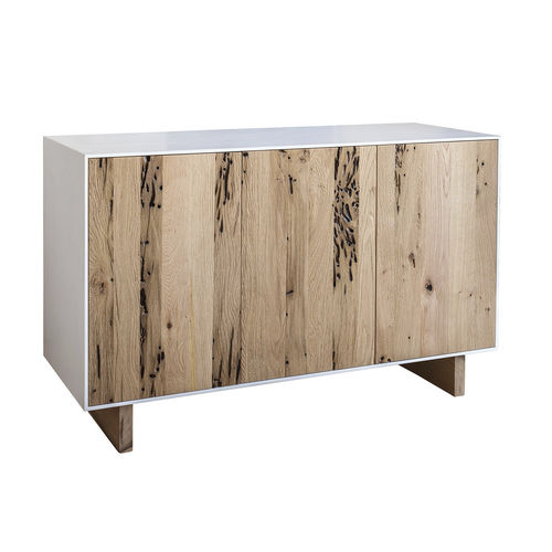 Buffet contemporain - QUERINI - DE ZOTTI - en bois laqué / en chêne / avec étagère