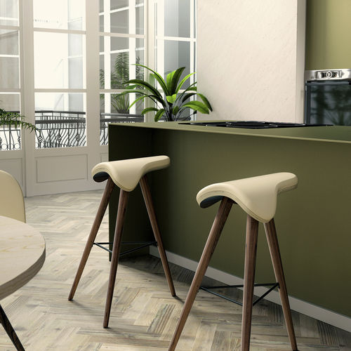 Tabouret de bar contemporain - HORSE High - AROUNDtheTREE Design - en cuir / en tissu / en liège
