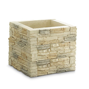 Jardinière en béton - FLOWER VASE - A Cimenteira do Louro - carrée / sur mesure / contemporaine
