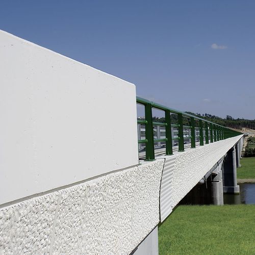 Corniche pour construction de pont - BEAM WITH TEXTURED - A Cimenteira do Louro - en béton / préfabriquée / extérieure