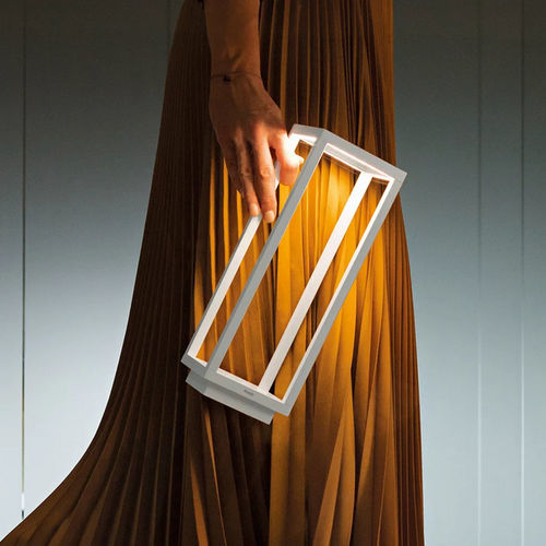 Lampe de table - LD0258N3 - Zafferano Srl - baladeuse / en aluminium / contemporaine