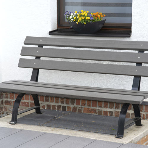Banc de jardin contemporain - megawood by NOVO-TECH - WPC / en matières recyclées / avec dossier