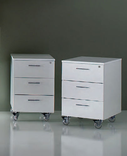 Caisson de bureau en bois - MIRÓ - NEWFORM Ufficio - à 3 tiroirs / à roulettes