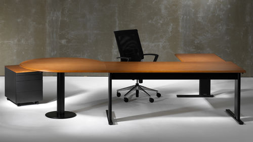 Bureau sur pied - DELTA 2 - SOTUBO - pour 2 personnes / de 2 à 4 personnes / contemporain