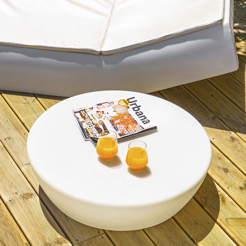 Table d'appoint contemporaine - SUN : 801 - SIT Urban Design - en polyéthylène haute densité PEHD / avec piètement en polyéthylène / ronde