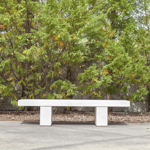 Banc public contemporain - BASIC : 101 - TT - SIT Urban Design - en béton