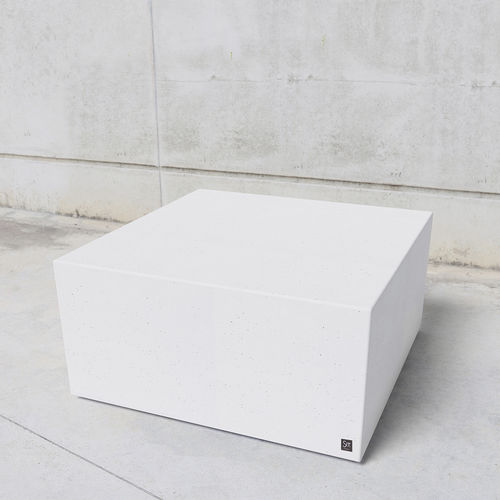 Banc public design minimaliste - CUBO 90 : 115 - SIT Urban Design - en béton / modulaire