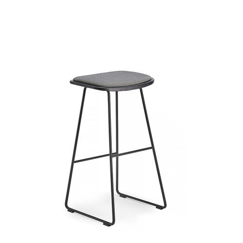 Tabouret contemporain - KLEJN - Infiniti - en bois / en polypropylène / avec piètement en acier