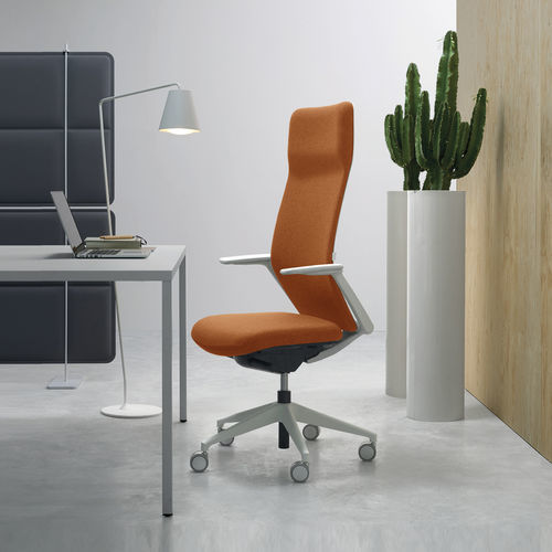 Chaise de bureau à dossier haut - CHANCE soft - Quinti. - contemporaine / en résille / en plastique