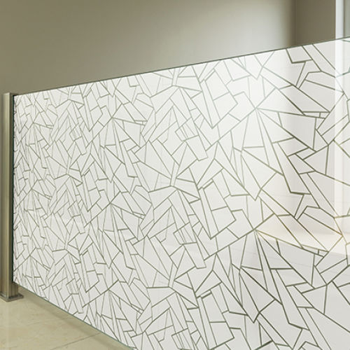 Film décoratif pour applications sur verre - VITRA - SolarScreen International - pour cloison / en PET / adhésif