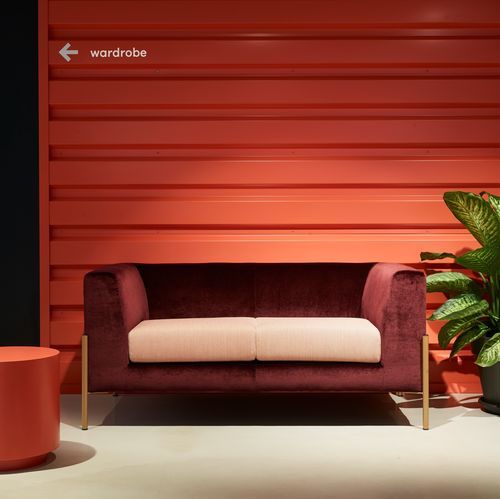 Canapé contemporain - COOL - UFFICIO DESIGN ITALIA - en tissu / avec accoudoirs / avec coussin amovible
