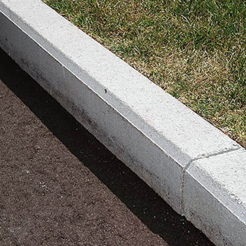 Bordure pour trottoir - Armtec - en béton / linéaire