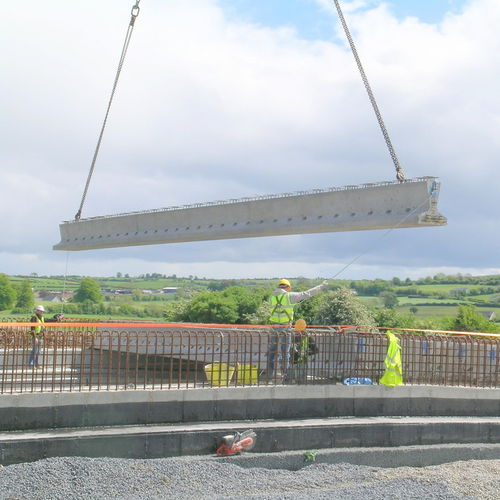 Poutre en béton précontraint - concast - rectangulaire / pour construction de pont