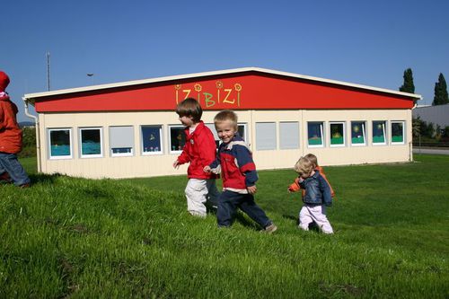Bâtiment modulaire - WIENER NEUDORF - Containex - en acier galvanisé / ossature métallique / pour école maternelle