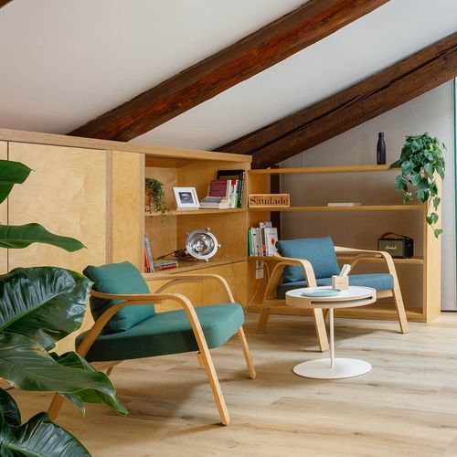 Fauteuil visiteur contemporain - GRILLO - True Design srl - en tissu / en bois / tapissé